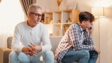 Mistakes to avoid as a stepparent - son not paying attention to what stepdad is saying