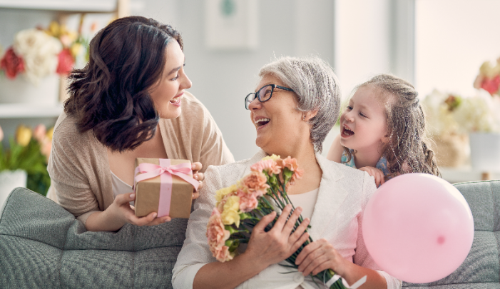 High-quality gifts for mom-mom receiving gifts from daughter and granddaughter